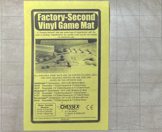 Factory-Second Zweiseitige Battlemat  60x66 cm 