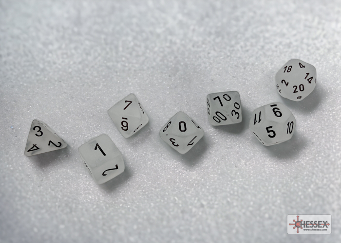 Frosted Polyhedral Clear / Schwarz 7-Würfel Set