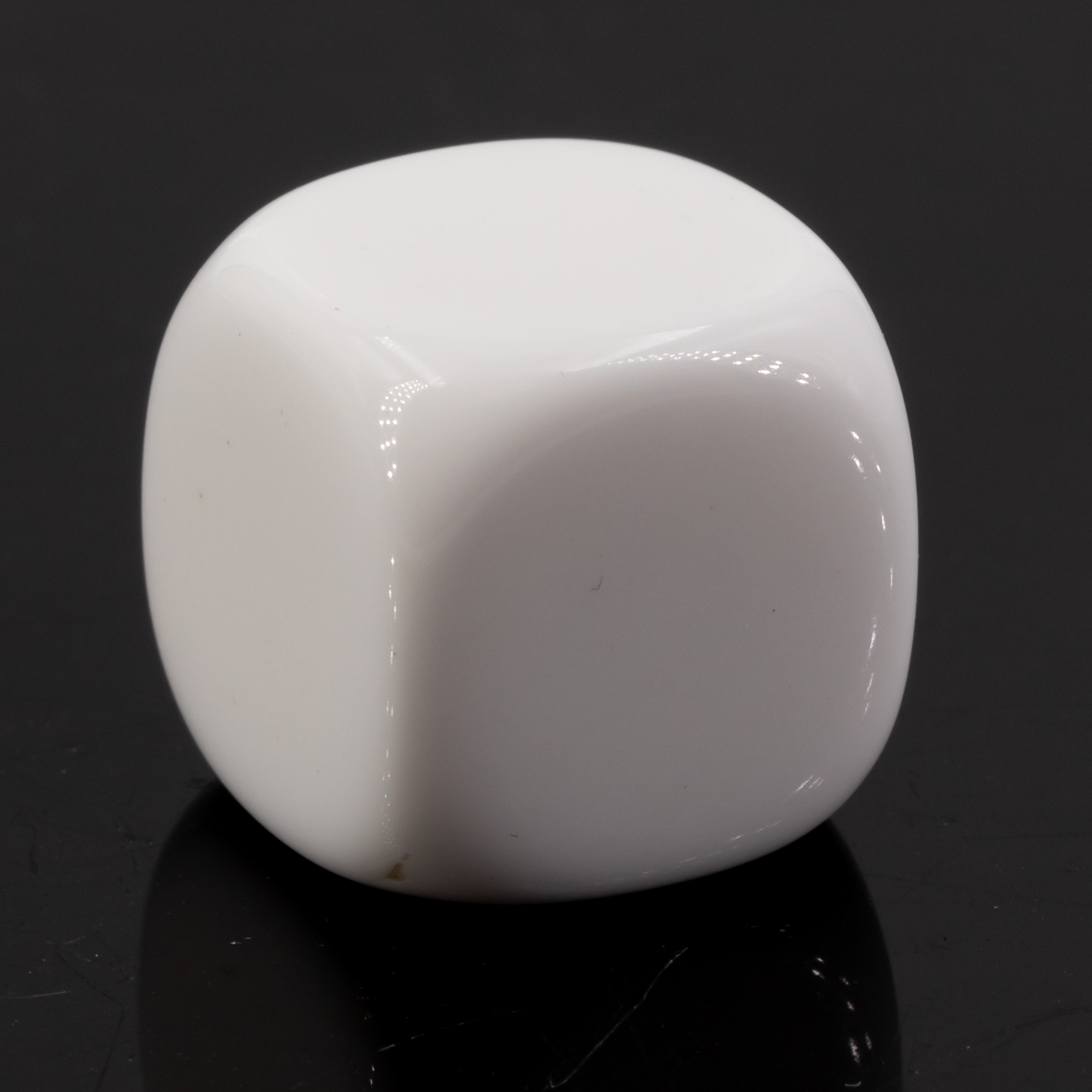 16mm Blanko Würfel in weiss Satt