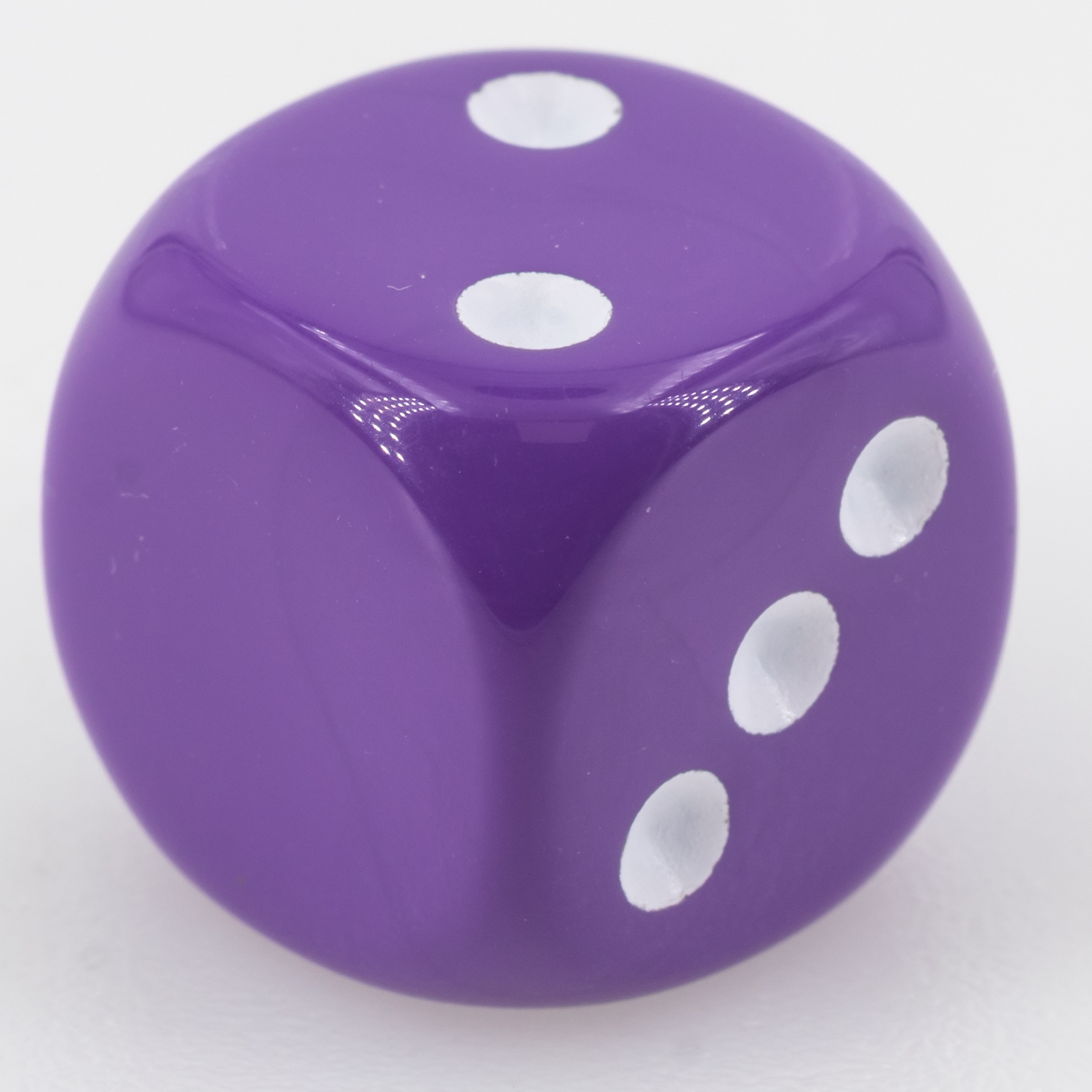 16mm Würfel in lila / weiß Satt ohne "6"