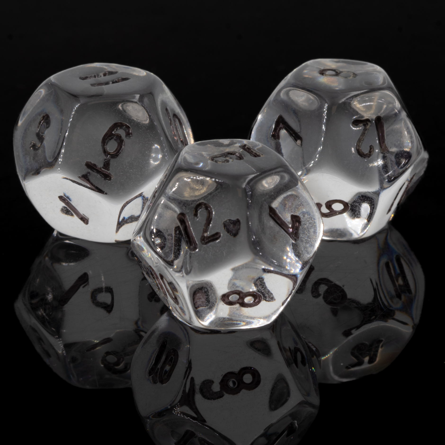 W12 Würfel in glasklar transparent / schwarz Transparent
