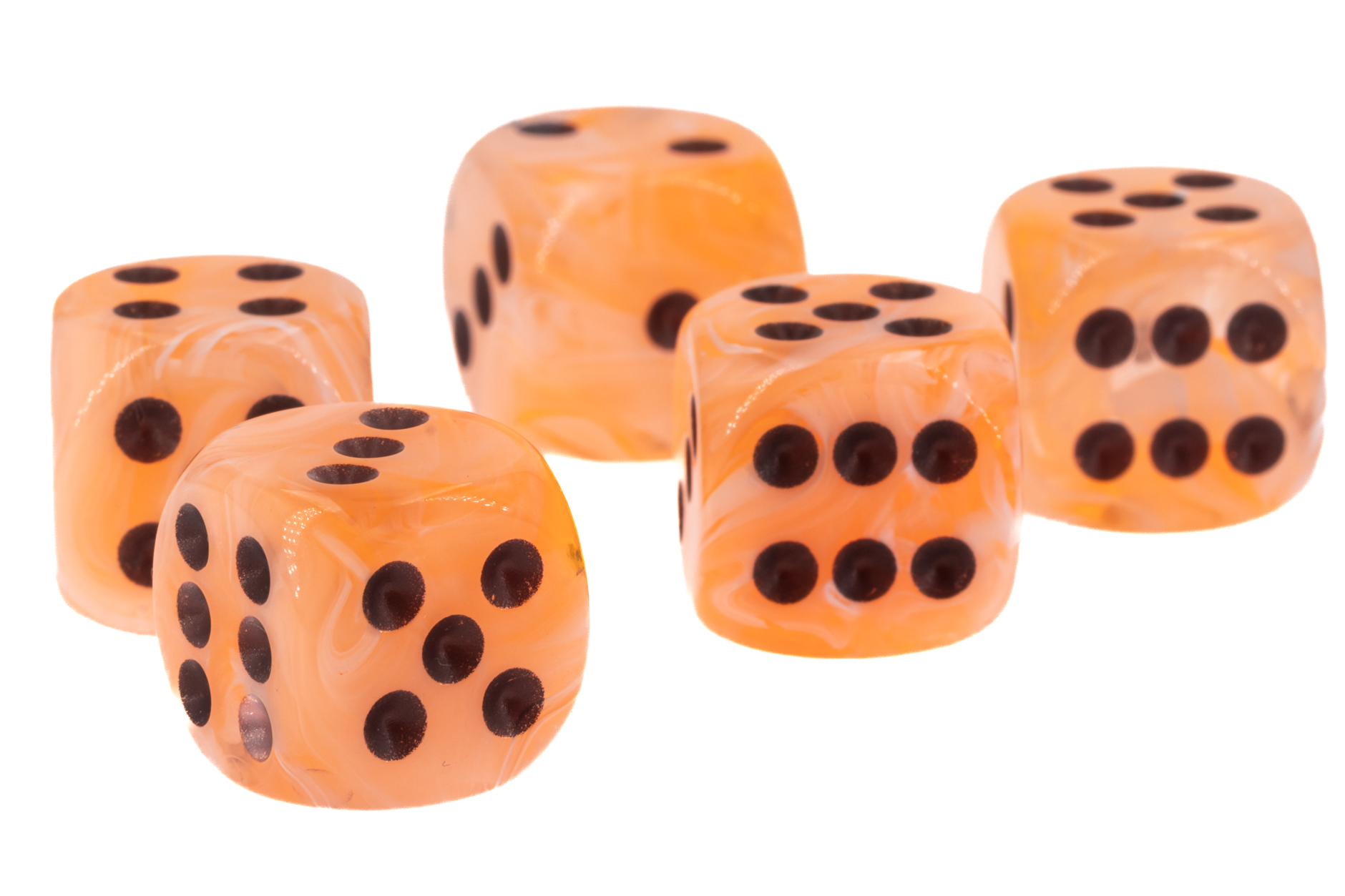 16mm Würfel in apricot / schwarz Marmor