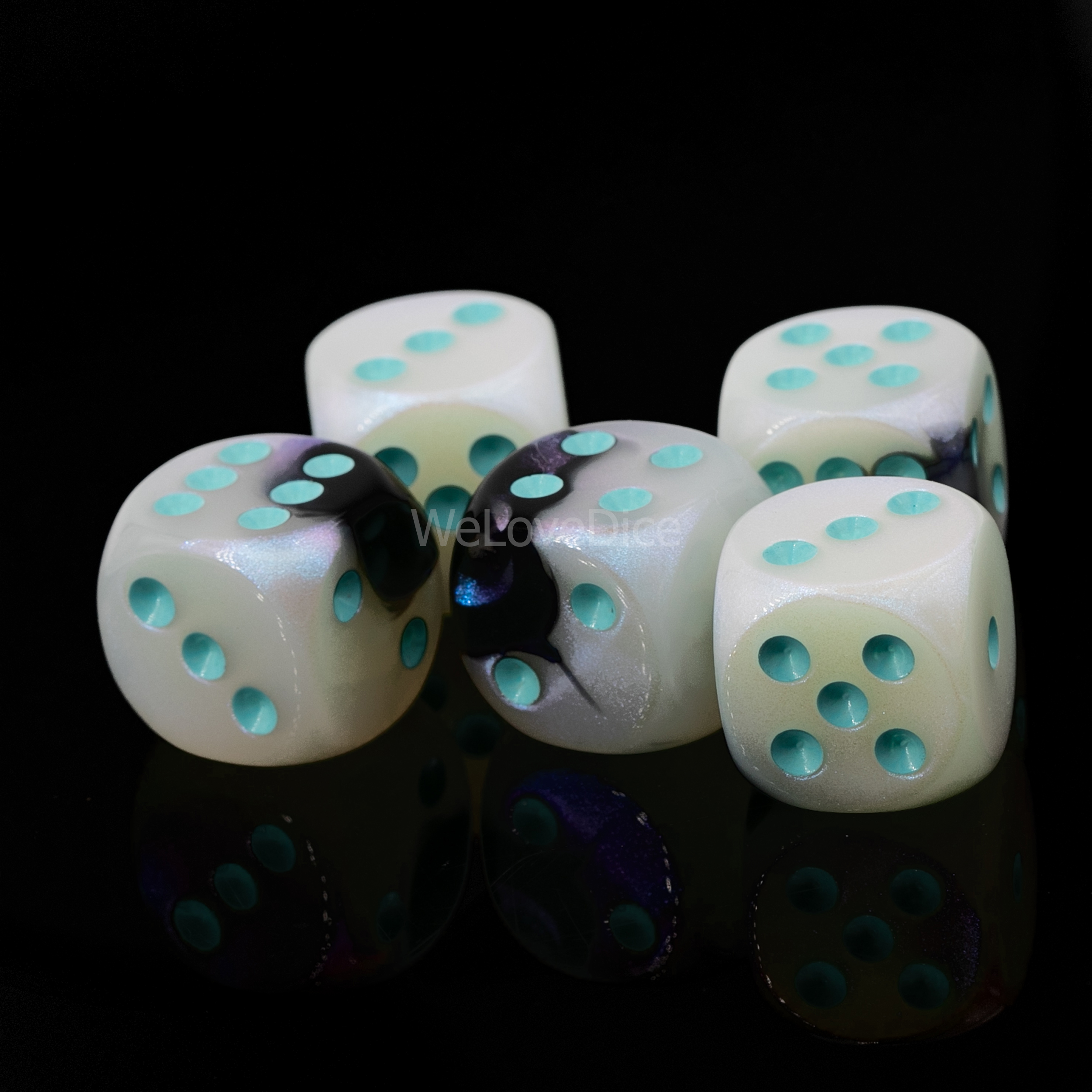 12mm Würfel in schwarz weiß / türkis 2-Ton