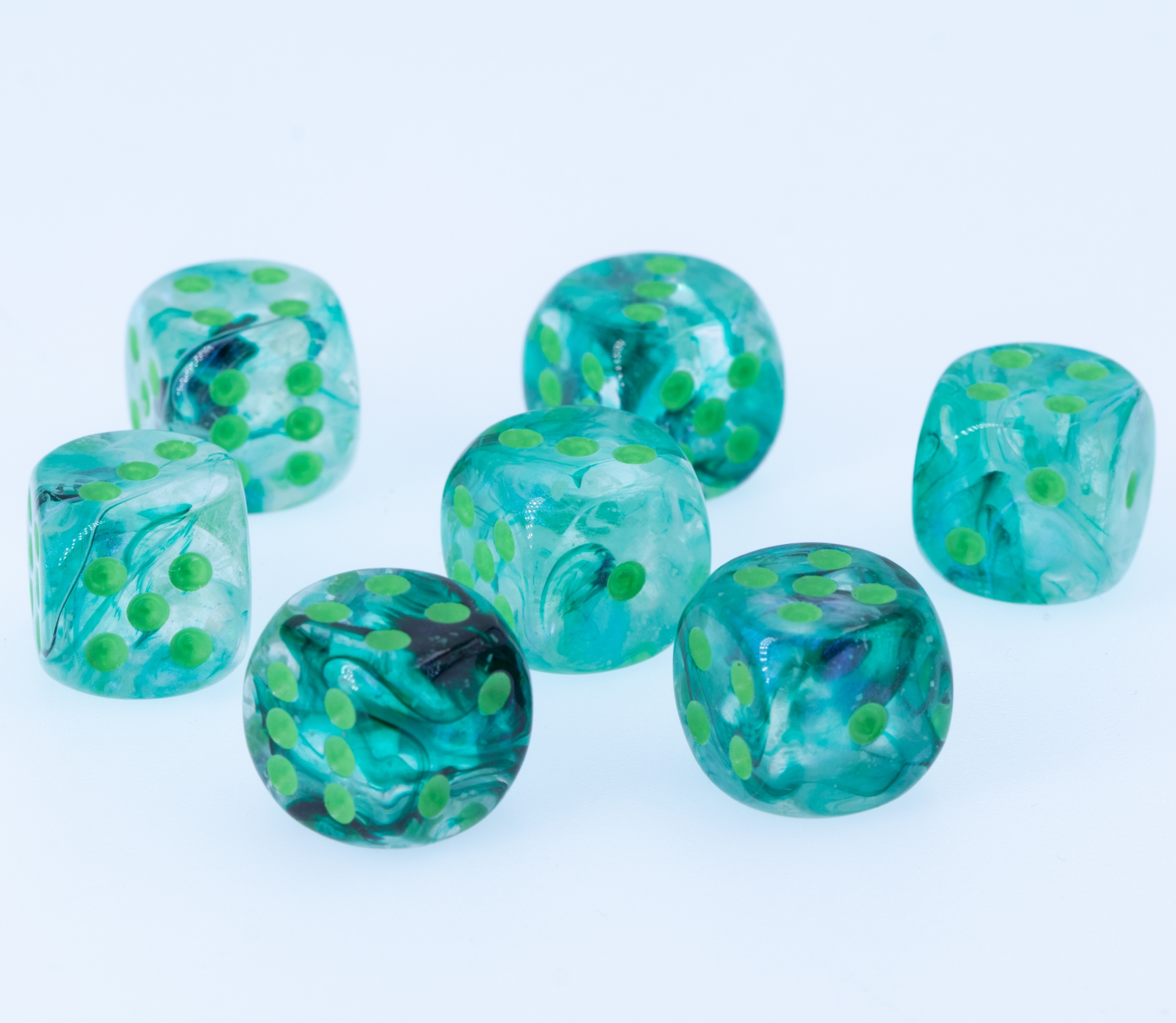 Borealis Kelp / hellgrün 16mm W6 Würfel Set (12 Würfel)