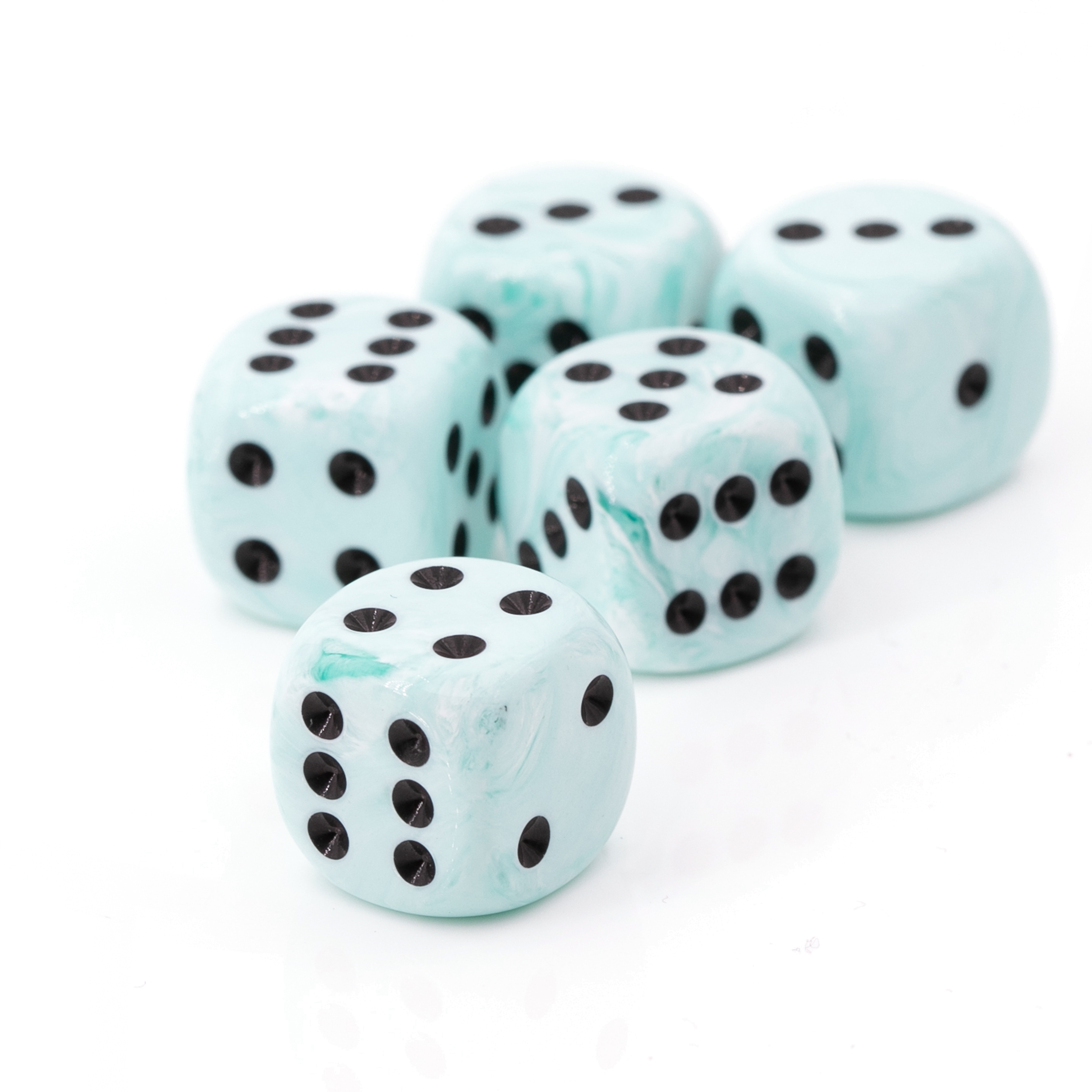 50mm Würfel in ice cream türkis / schwarz Marmor