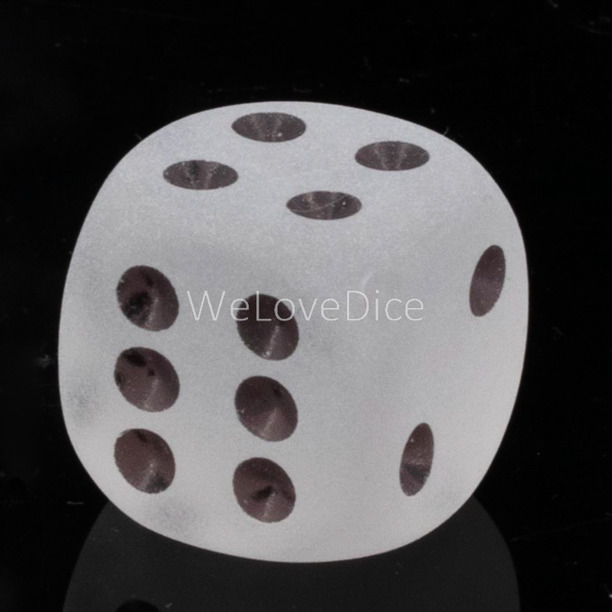 16mm Würfel in glasklar matt / schwarz Transparent