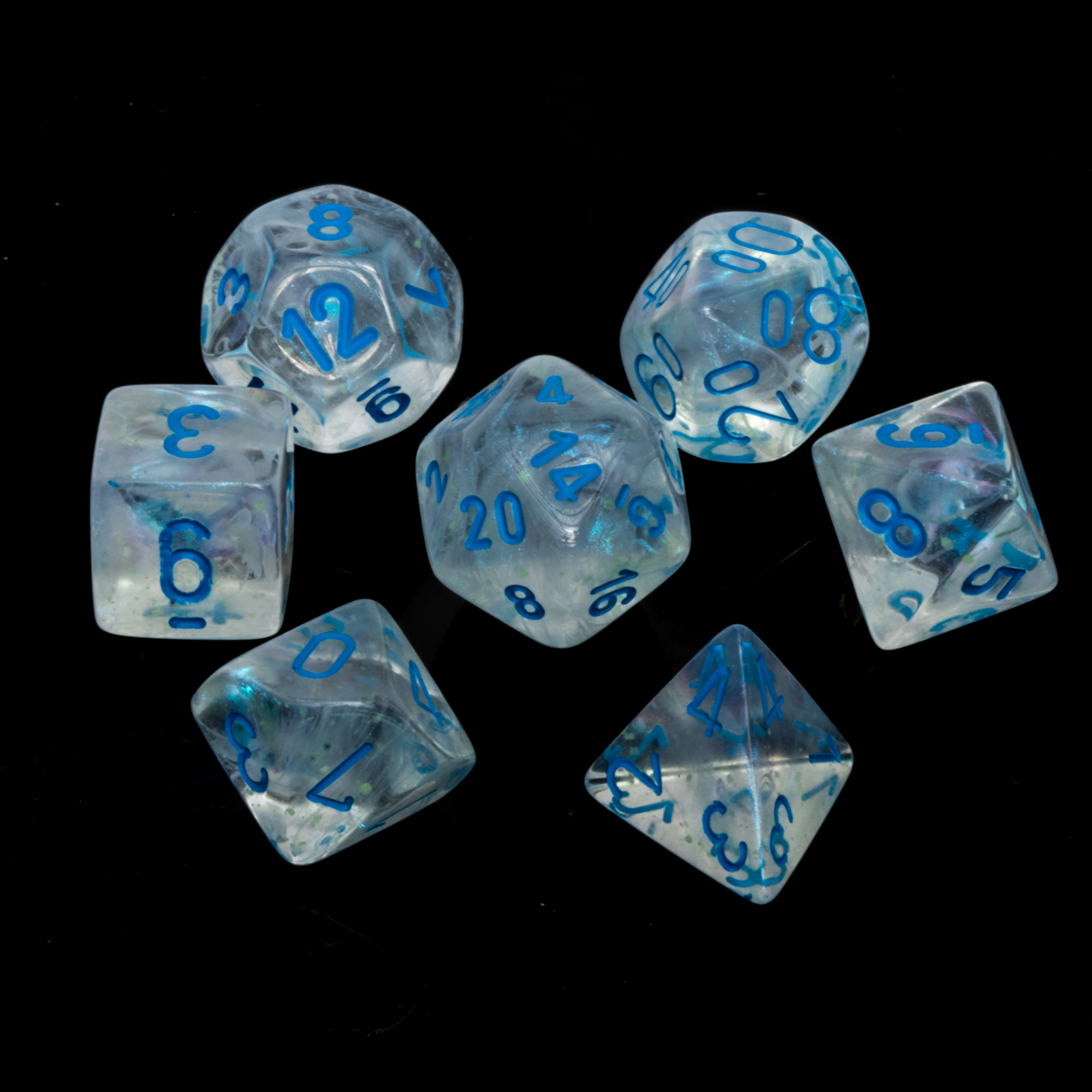 Borealis® Polyhedral Icicle™ / hellblau 7-Würfel Set