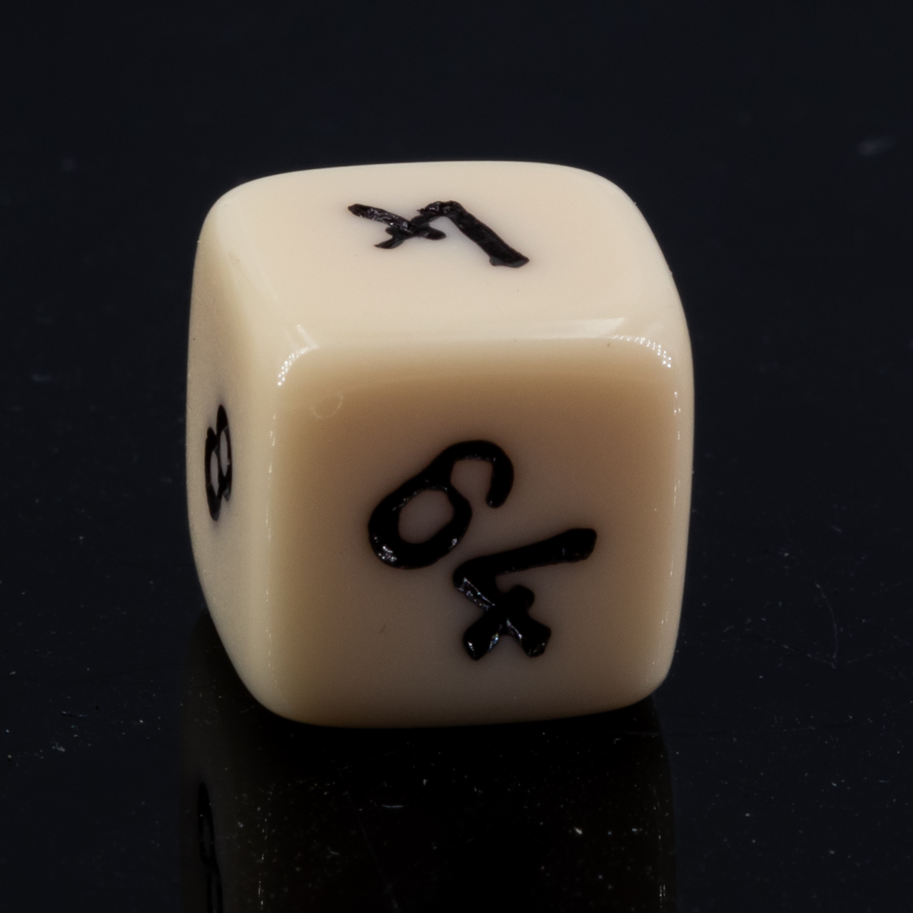 10mm Verdopplungs-Würfel in elfenbein / schwarz satt