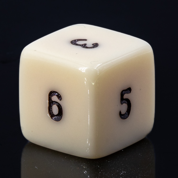 W6 Würfel in elfenbein / schwarz Satt