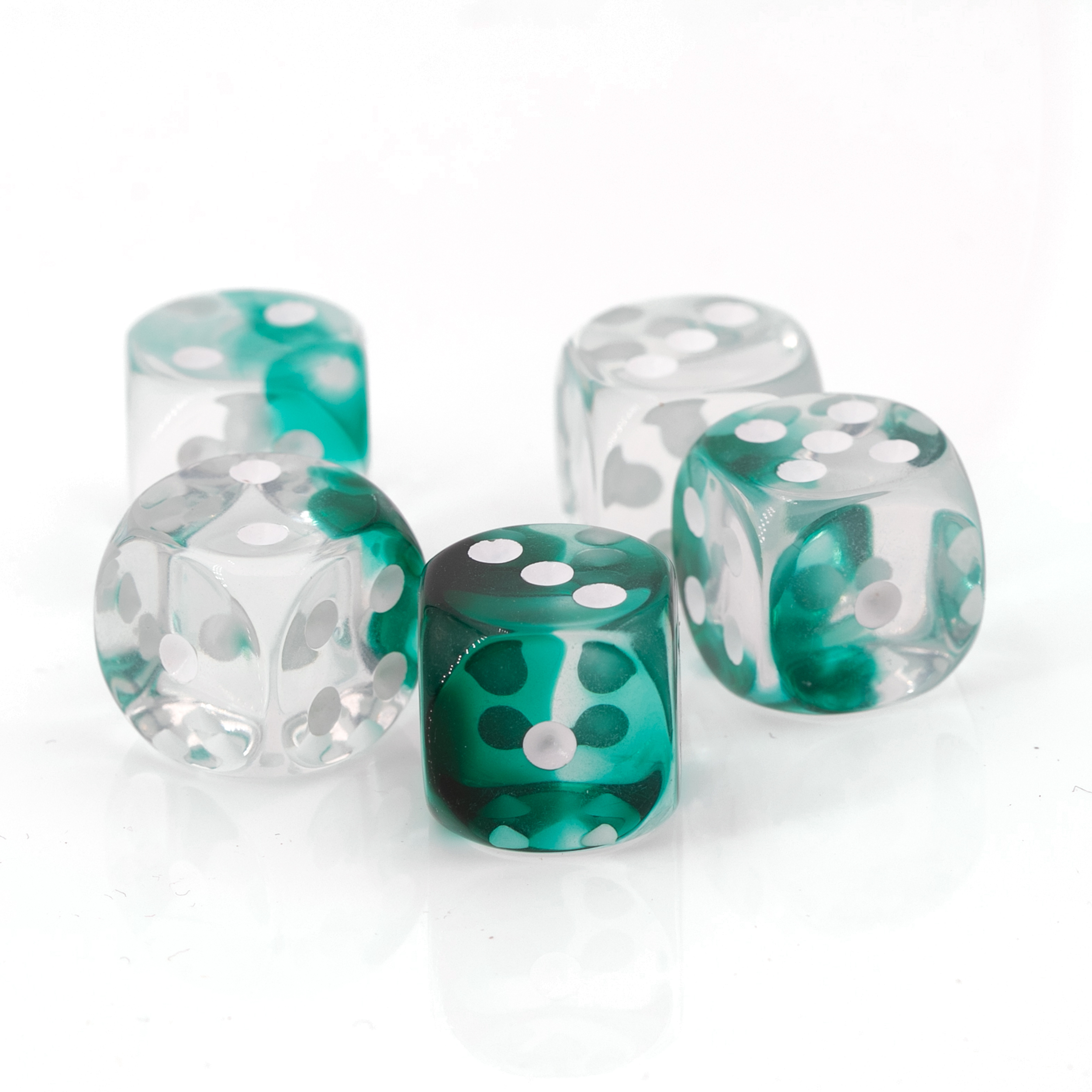 16mm Würfel in kristall grün  / weiß 2-Ton